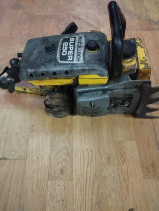 Motosierra colección Mcculloch  Super 250 Completa