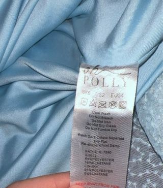 Vestido azul con pedrería