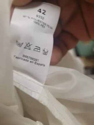 VESTIDO BEIGE Y DORADO CON TUL