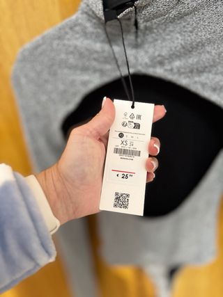 Body gris brillante cuello alto