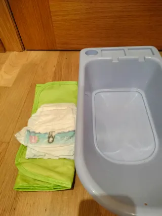 Bañera Nenuco y accesorios de regalo