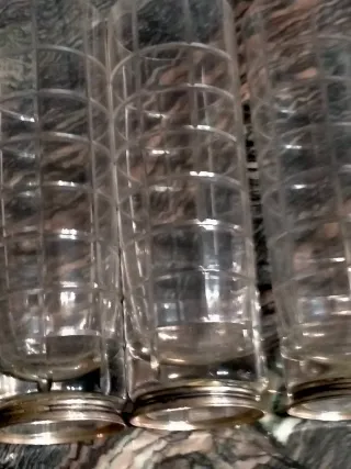 Juego 5 vasos tallados cristal