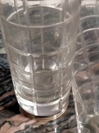 Juego 5 vasos tallados cristal