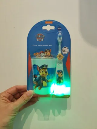 Cepillo Dental Paw Patrol con Vaso y Luz