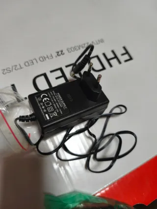 TV LED FHD INFINITON 22 12V