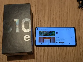 Samsung Galaxy S10e Nero