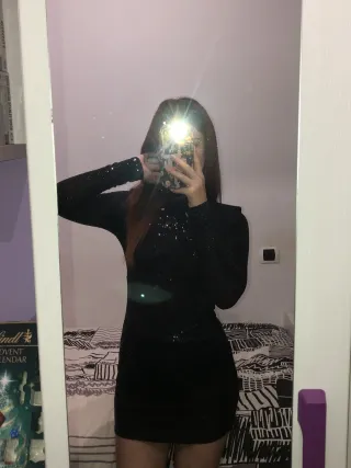 Vestido trendy de lentejuelas Pull&Bear