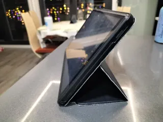 Tablet Facetel Q3 + funda + ratón BT