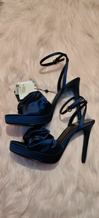 Sandalias Massimo Dutti Satén Azul Talla 40