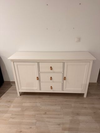 Aparador Salón Ikea Hemnes Madera y Piel