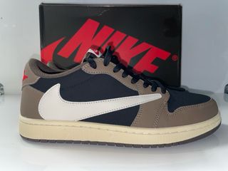 Air Jordan Retro Low Travis Scott