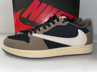 Air Jordan Retro Low Travis Scott