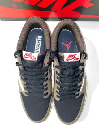 Air Jordan Retro Low Travis Scott
