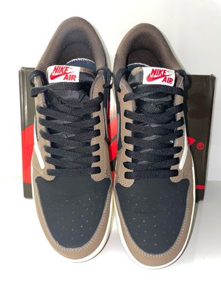 Air Jordan Retro Low Travis Scott