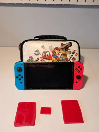 Nintendo Switch Lite Azul/Rojo Casi Nueva