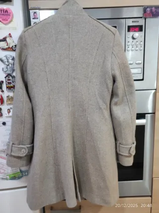 Rebaja!! Abrigo Salsa Beige