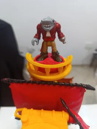 Barco Pirata Tiburon