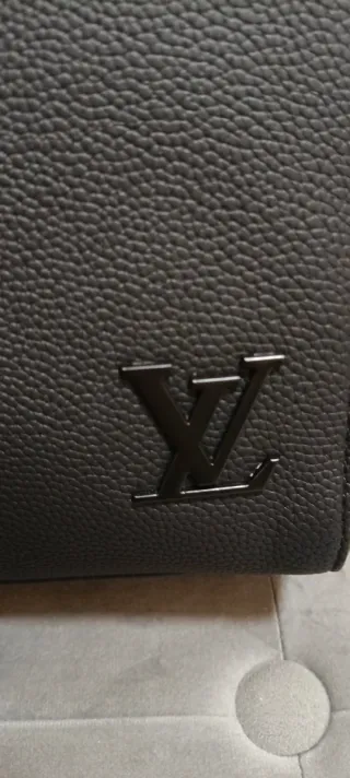 Mochila Louis Vuitton Negra Cuero