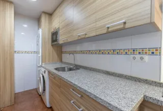 Se alquila piso coqueto en Churriana de la Vega