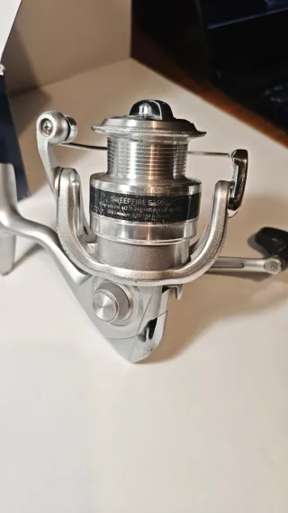 2 Mulinelli Daiwa Sweepfire E 2500C