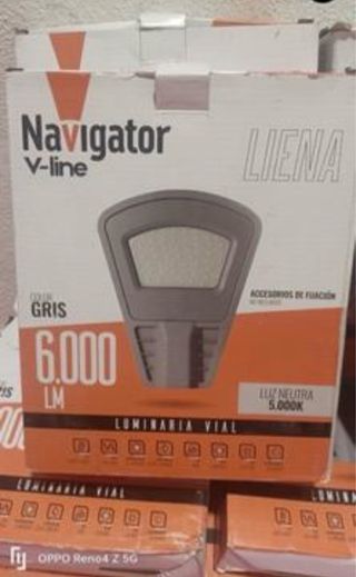 Luminaria Vial Navigator V-line Gris 6000 LM
