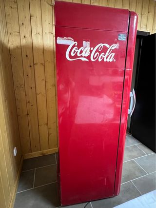 Nevera Coca Cola Roja