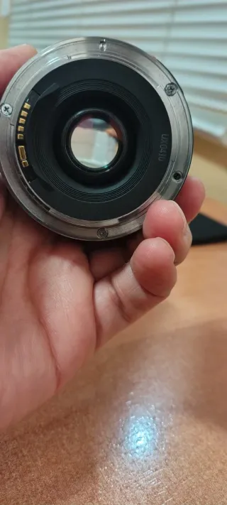 Canon EF 28mm 1:2.8 (No AF)