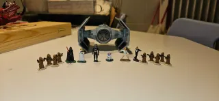 Lote Star Wars Caza TIE + Figuras