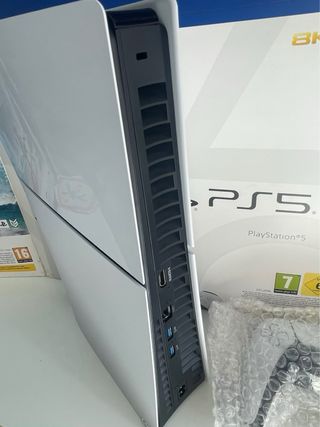 PS5 Slim Digital Edition Bianca