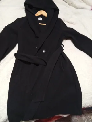 Chaqueta Zara con capucha Talla S