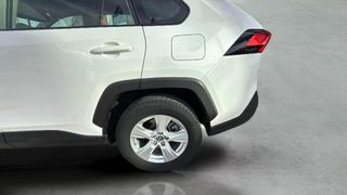 Toyota Rav4 220H Business 160 kW (218 CV)