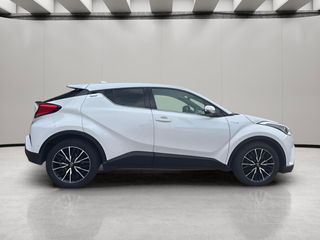 Toyota C-HR 1.8 125H Active 90 kW (122 CV)