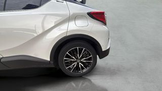 Toyota C-HR 1.8 125H Active 90 kW (122 CV)