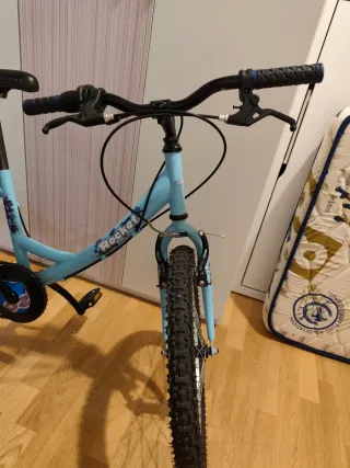 Bicicleta niña azul