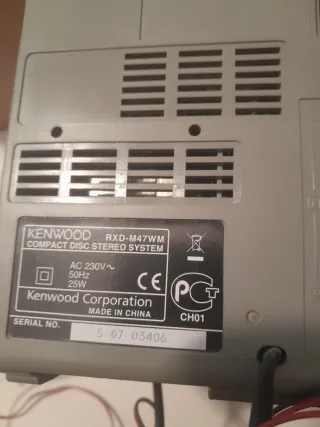 Cadena Kenwood RXD-M47WM CD/Radio, Casette y altav