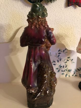 Figura niña con perro