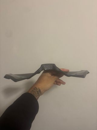 Alerón delantero moto naked carbono