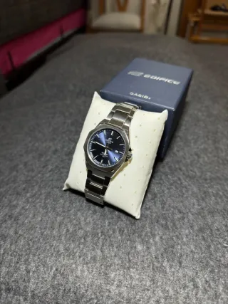 Reloj Casio Edifice Esfera Azul de Acero