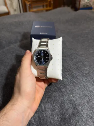 Reloj Casio Edifice Esfera Azul de Acero