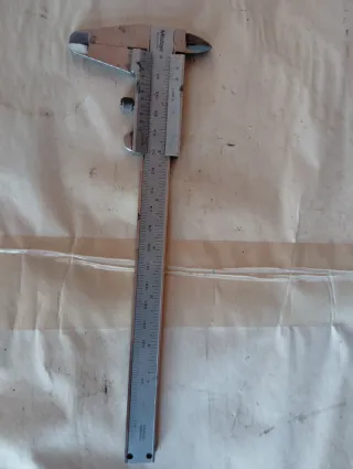 Calibre Mitutoyo 0-150mm