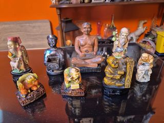 Figuras decorativas antiguas