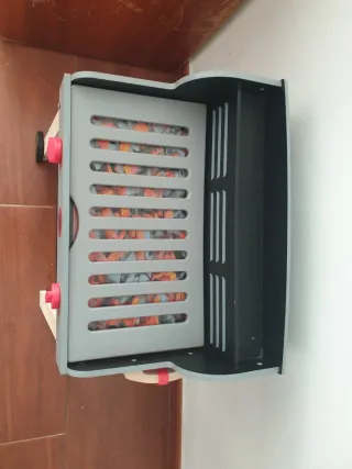 Barbacoa de madera juguete