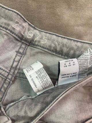 Pantalón Zara Gris Roto Talla 40
