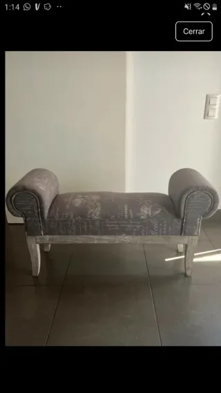 Banqueta tapizada estilo francés