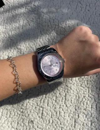 Reloj Seiko MOD de acero con arabic dial rosa