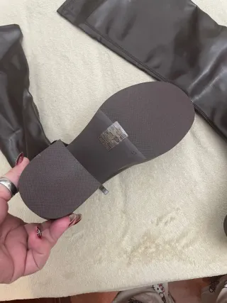 Stivali alti marroni taglia 41