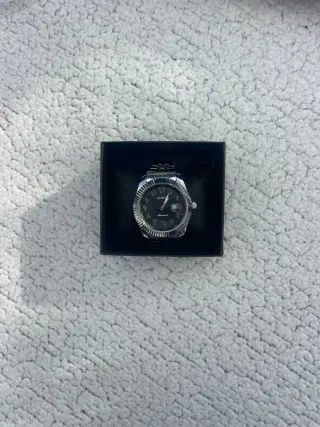 Reloj Seiko MOD de acero con arabic dial negro