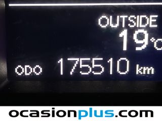 Toyota Auris 90D Active 66 kW (90 CV)