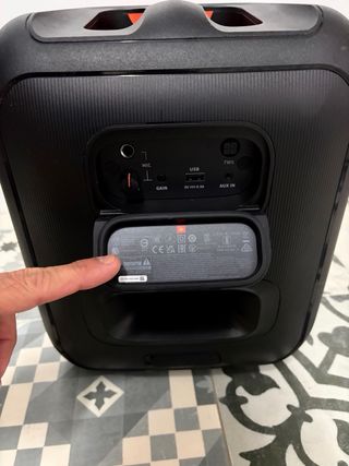 JBL Partybox Altavoz con batería alta potencia