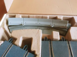 Scalextric Advance 2.0 GT World 1:32